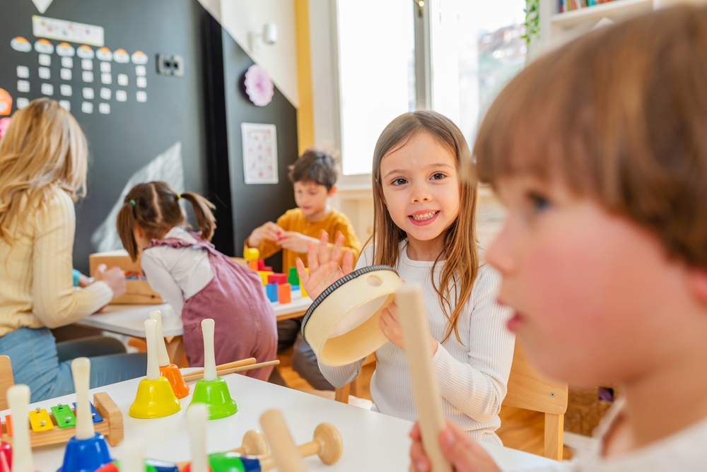 Education union welcomes reform to childcare parental activity test 